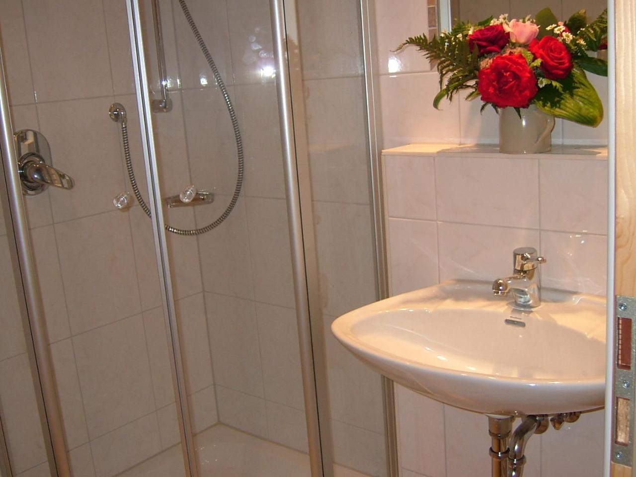 Alpenhof Reuterwanne Hotel Вертах Стая снимка